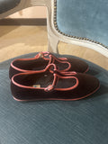 T-STRAP VELLUTO MARRONE CON BORDATURA FRAGOLA