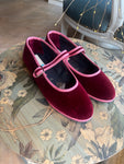 MARY JANE VELLUTO BORDEAUX CON BORDATURA PEONIA